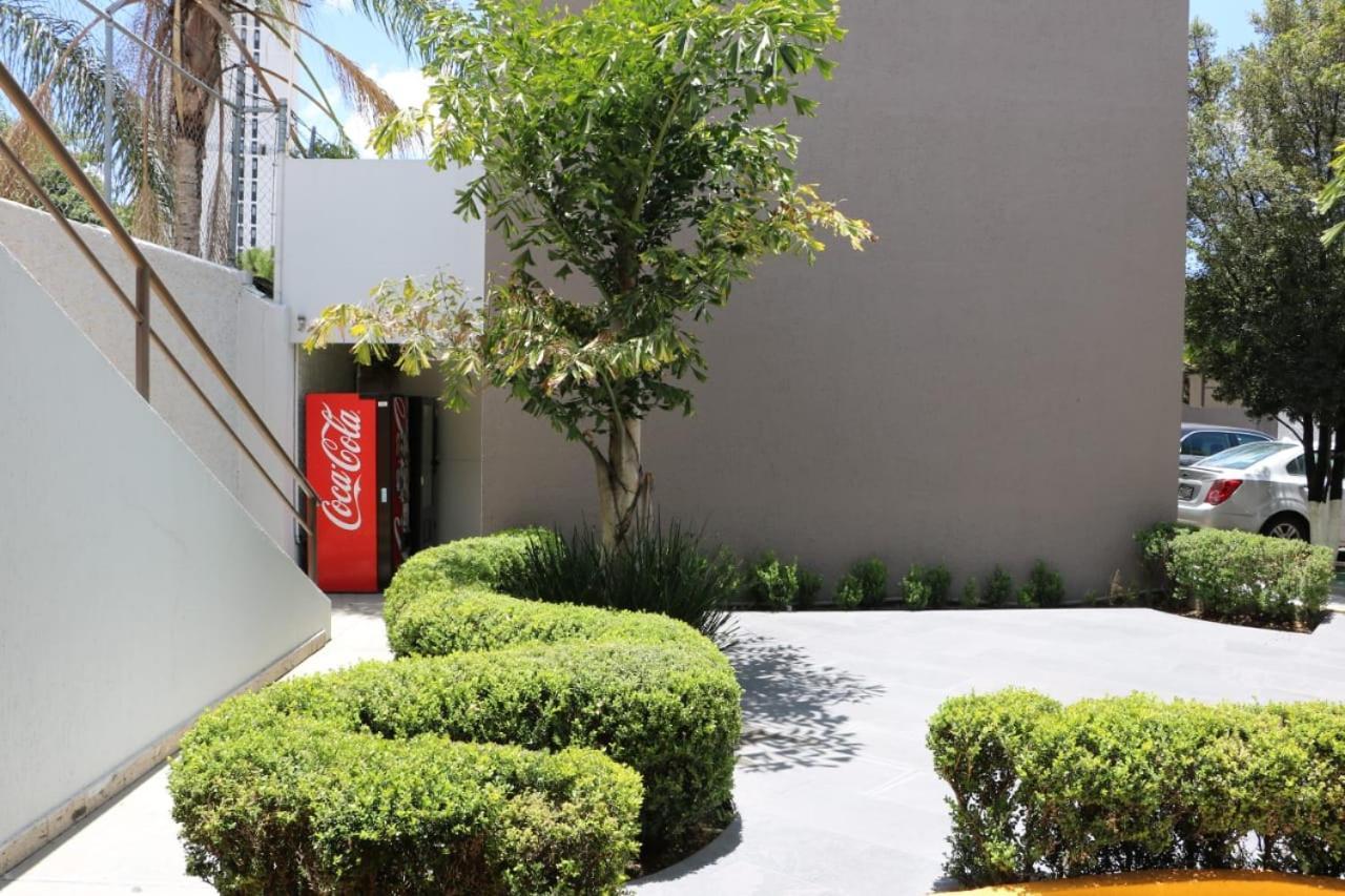 Cypres Hotel & Suites Zapopan Exterior foto